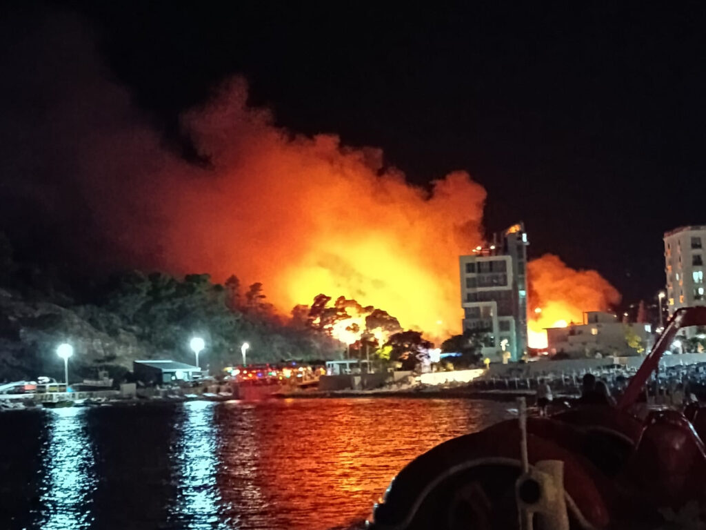 Пожар в Сутоморе