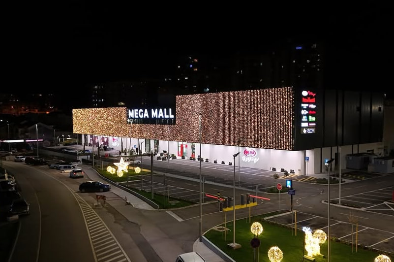 Торговый центр Mega Mall в Будве