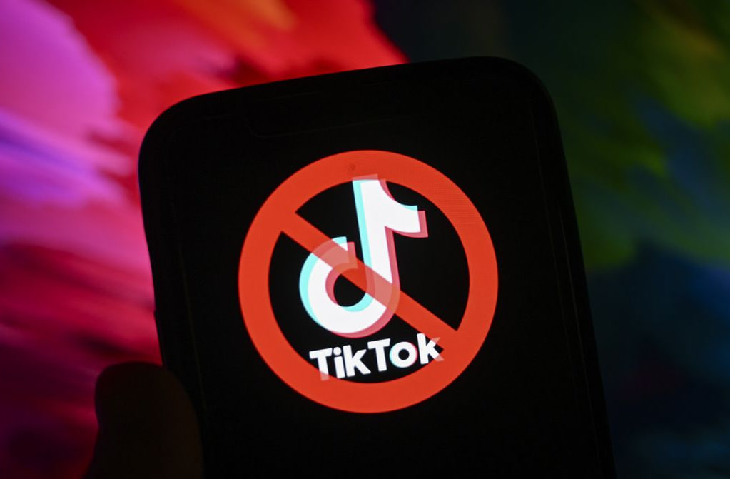 Запрет приложения TikTok