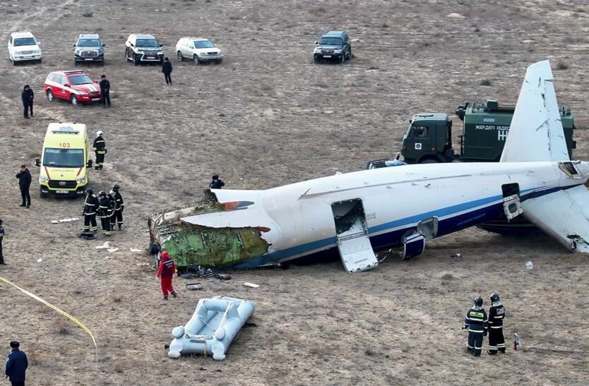 Обломки самолета упавшего в Казахстане