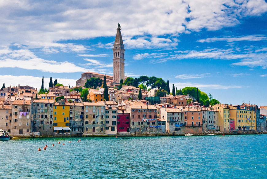 Вид на город Ровинь