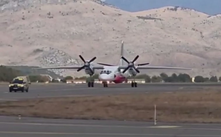 Самолет АН-32 в Черногории