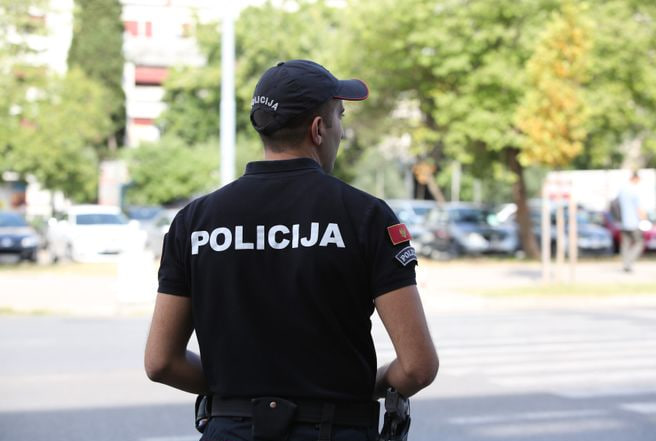 Полицейский Черногории