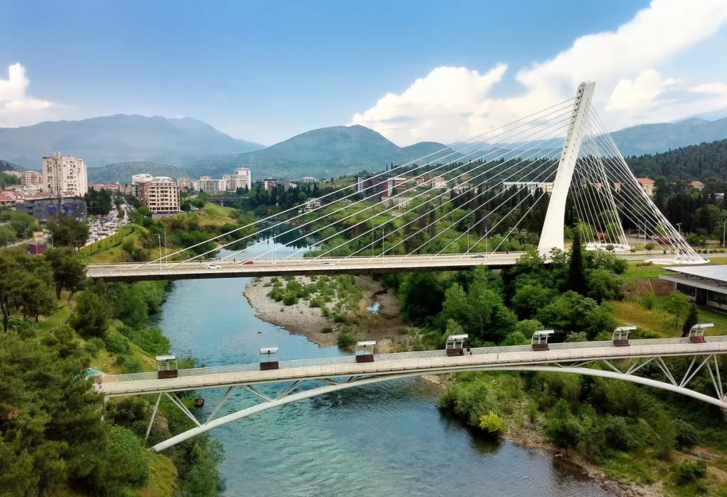 Мост Миллениум в Подгорице