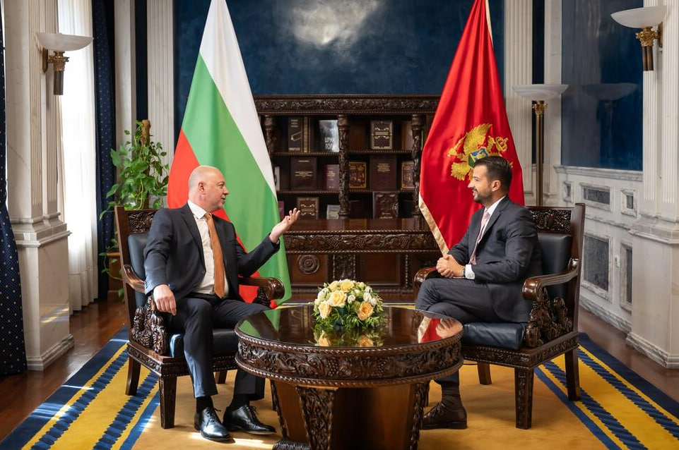 Встреча президента Черногории Якова Милатовича с премьером Болгарии Росеном Желязковым