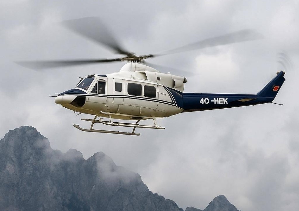 Вертолет спасателей Черногории