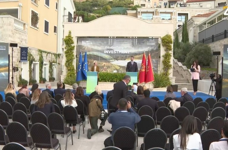 Урсула фон дер Ляйен в Черногории