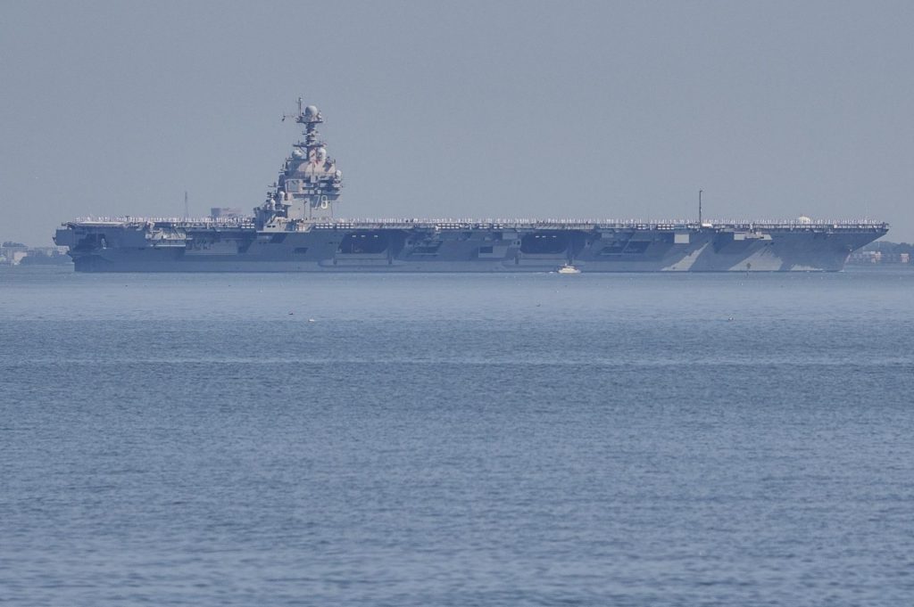 Авианосец USS Gerald Ford