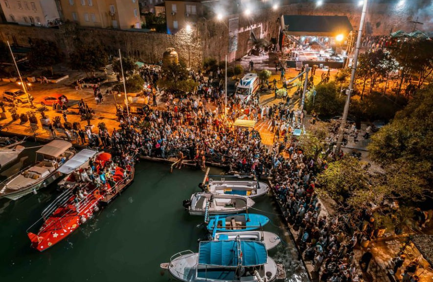 Празднование Дня шируна в Будве