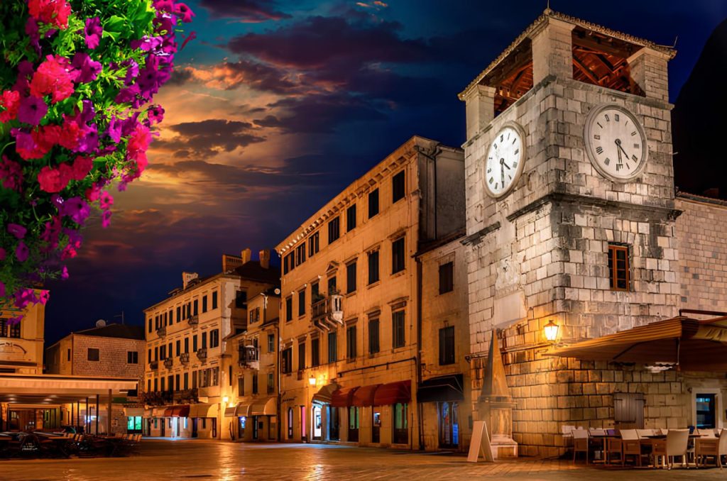 Часовая башня в Которе