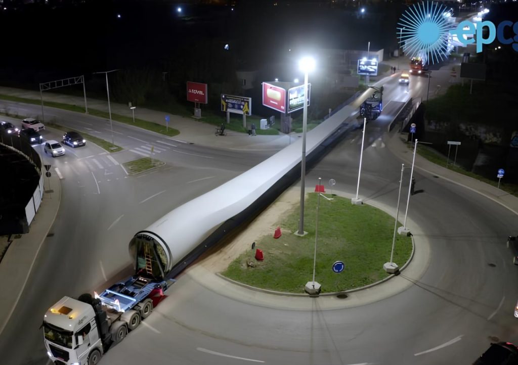 Перевозка лопастей для ветропарка