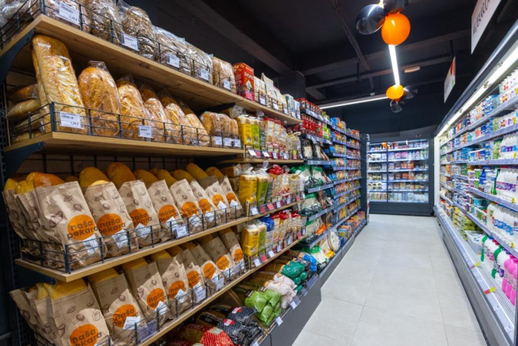 Маркет в Черногории