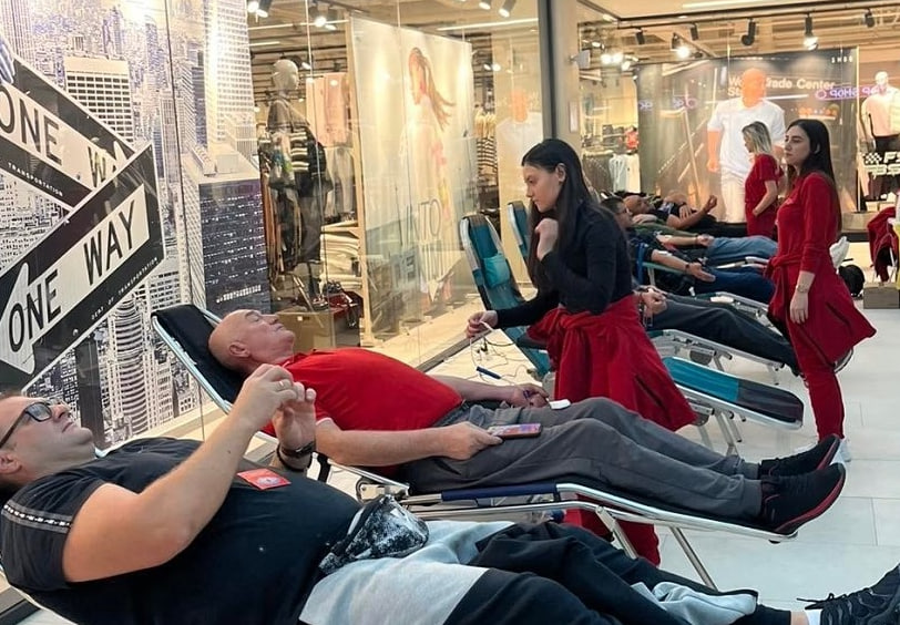 Акция по сдаче крови в Будве