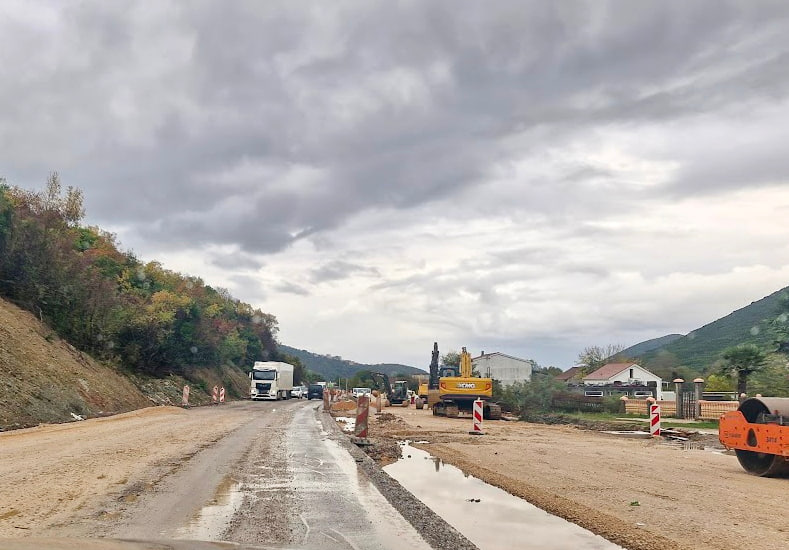 Строительство дороги Яз - Тиват