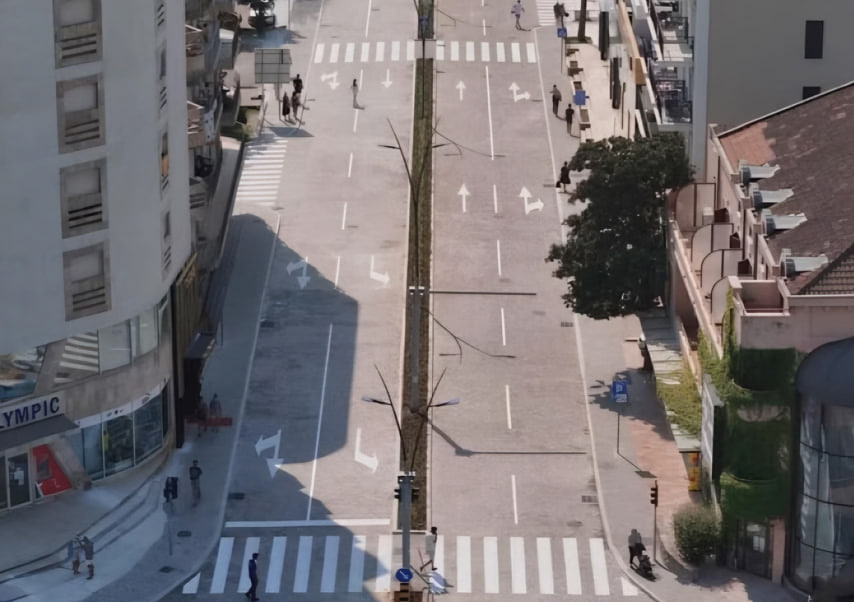 Улица 22 ноября в Будве