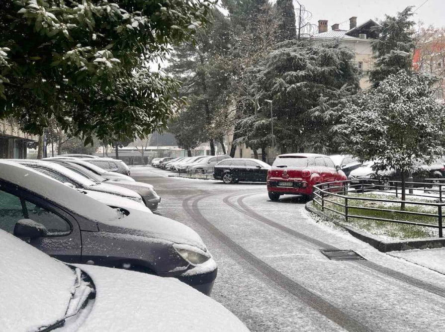 Снег в Подгорице