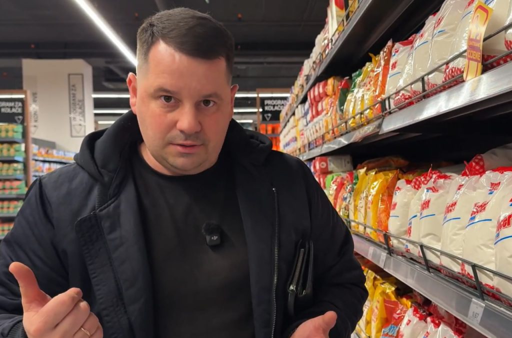 Блогер Alex Stone сравнивает цены на продукты в черногорском магазине