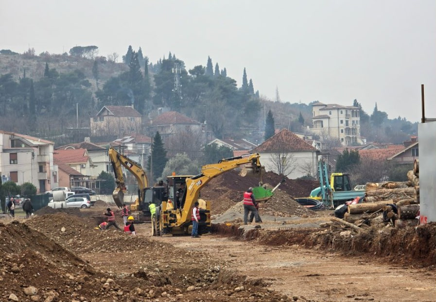 Реконструкция улицы в Подгорице