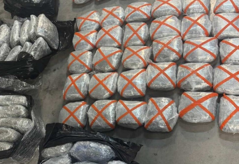 Пакеты с марихуаной