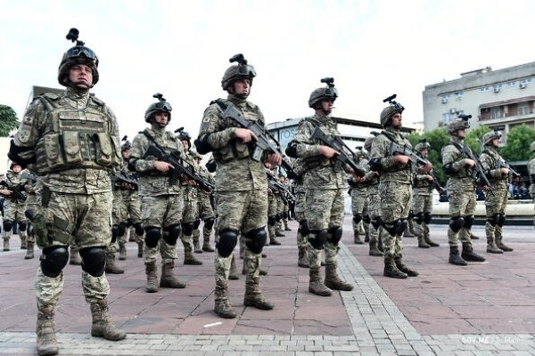 Военнослужащие Черногории