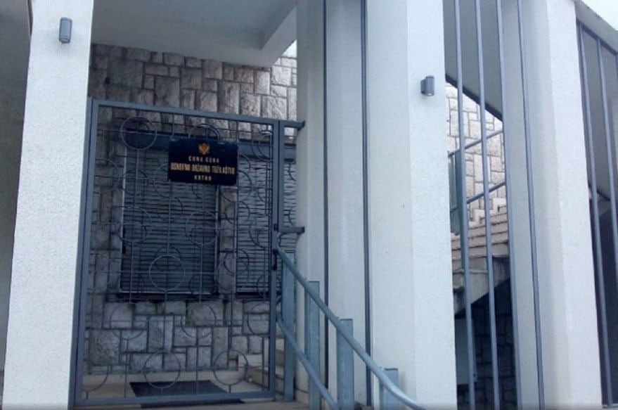 Азербайджанца задержали по подозрению в домогательстве