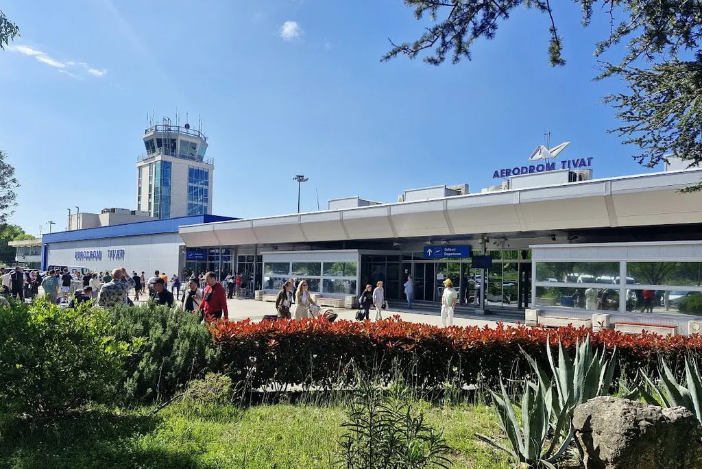 Аэропорт Тивата
